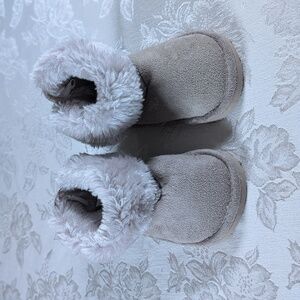 H&M Ugg-style Booties